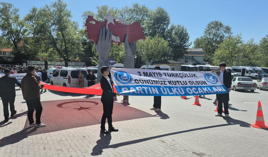 Bartın'da Türkçülük Günü Yürüyüşü