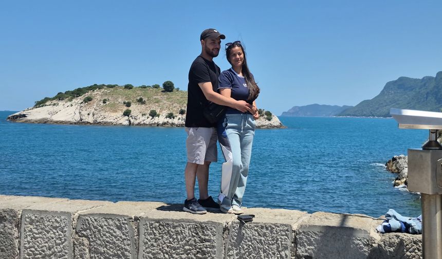 Amasra, hafta içi 20, hafta sonu 35 bin turist ağırlıyor
