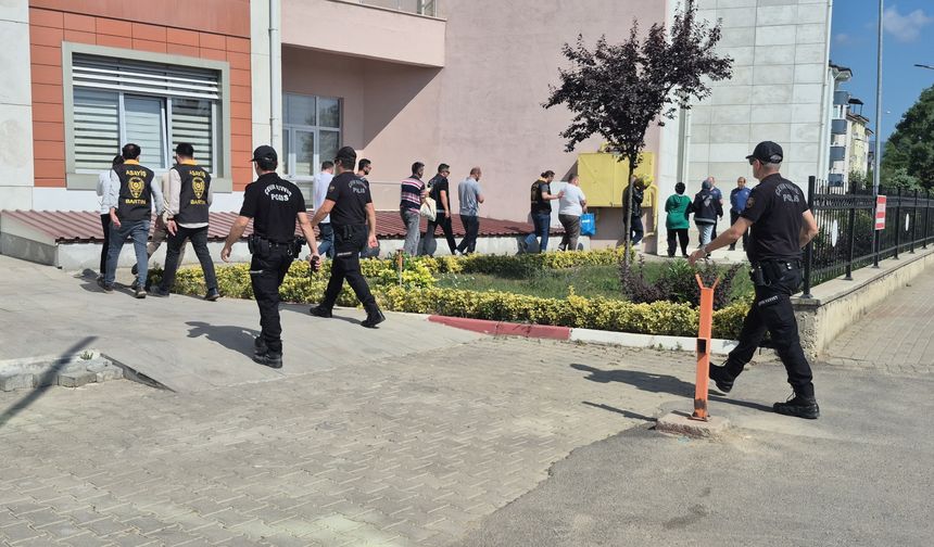 Tarihi operasyonda 4 tutuklama