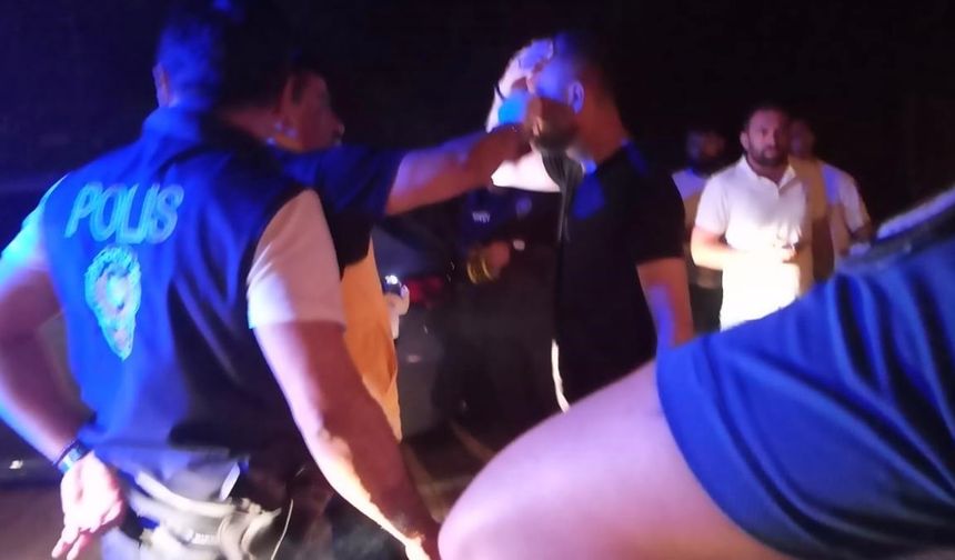Komşular arasında sopalı, silahlı kavga; 1'i ağır 2 yaralı