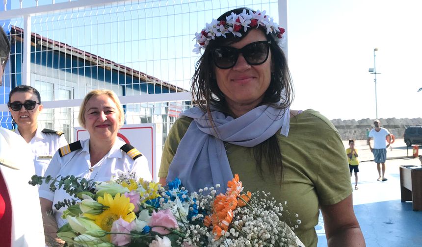 Amasra’nın 100 Bininci kuruvaziyer yolcusu Elena