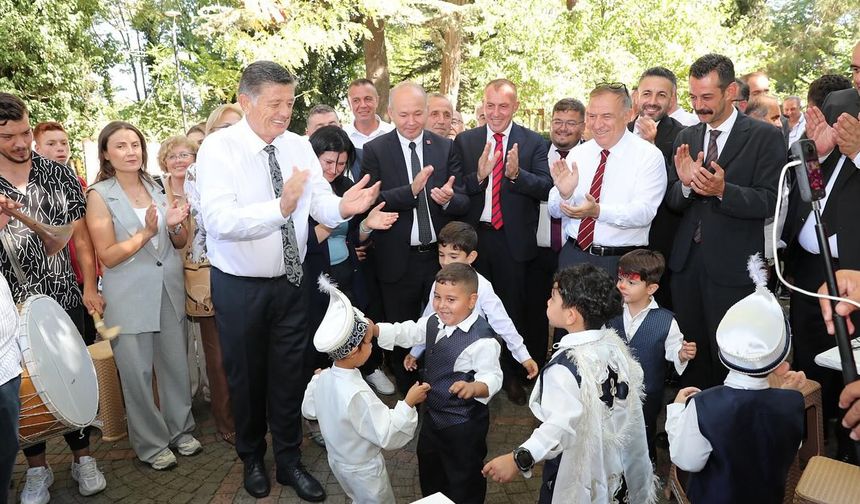 Bartın'da 45 çocuk sünnet olarak erkekliğe ilk adımını attı
