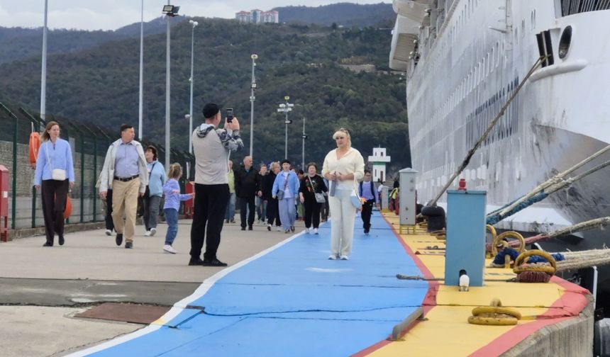 Amasra’ya 2026’da 200 Bin Rus Turist Bekleniyor