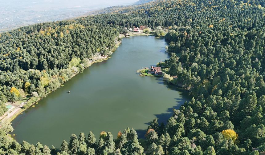 Gölcük Tabiat Parkında eşsiz manzara