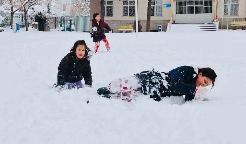 Ulus’ta Taşımalı Eğitime Bir Gün Daha Ara Verildi