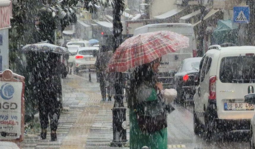 2025'in Son Günü Bartın 5 Dakikada Beyaza Büründü