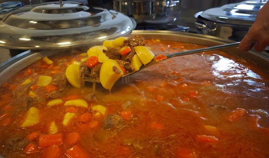 Aşevinden Ramazan’da 391 Vatandaşa Sıcak Yemek