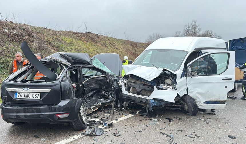 Polis memuru, emekliliğine 4 gün kala kazada hayatını kaybetti