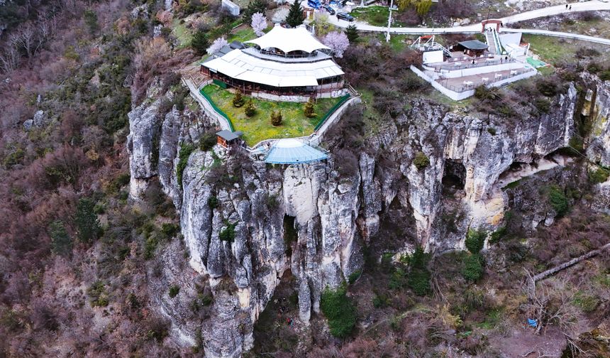 Cam Teras'ta Acı Olay