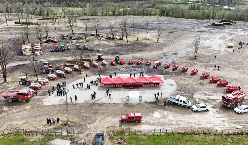 Bartın’da Köy Muhtarlarına 25 Yangın Tankeri Teslim Edildi