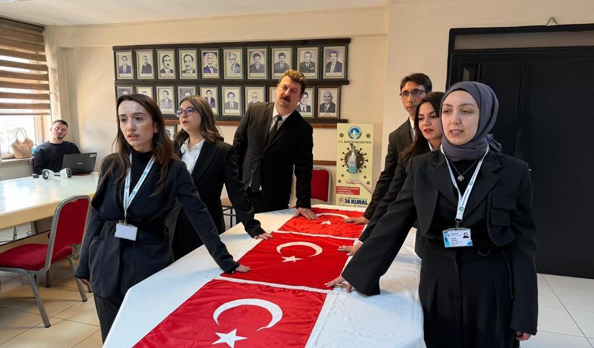 Aday Memurlar Yemin Ederek Göreve Başladı