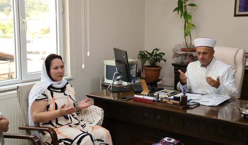 Ukraynalı Olena, Bartın'da Müslüman Olup Aylin İsmini Aldı
