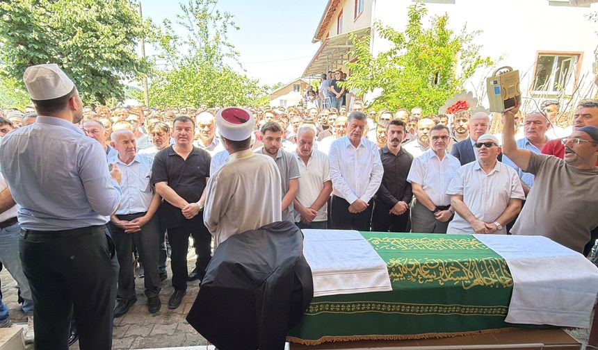 Madende Hayatını Kaybeden Mert Ali Dualarla Uğurlandı