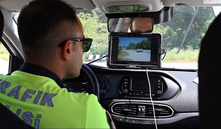 Dikkat ! İnkumu Yolunda Radar Var