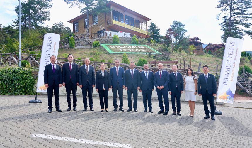 BAKKA Yönetim Kurulu Ihlamur Teras'ta Toplandı
