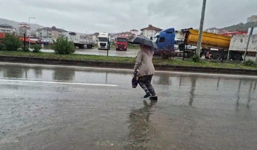 Bartın’da Fırtına ve Sağanak Sonrası 27 İhbar