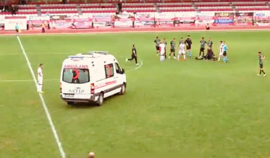 Maçta fenalaşan futbolcu kalp krizi geçirdi