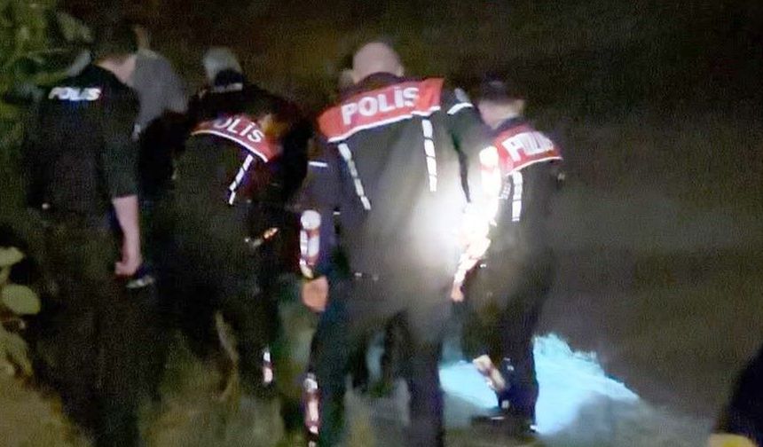 Bartın Irmağı’na atlayan kişi kurtarıldı
